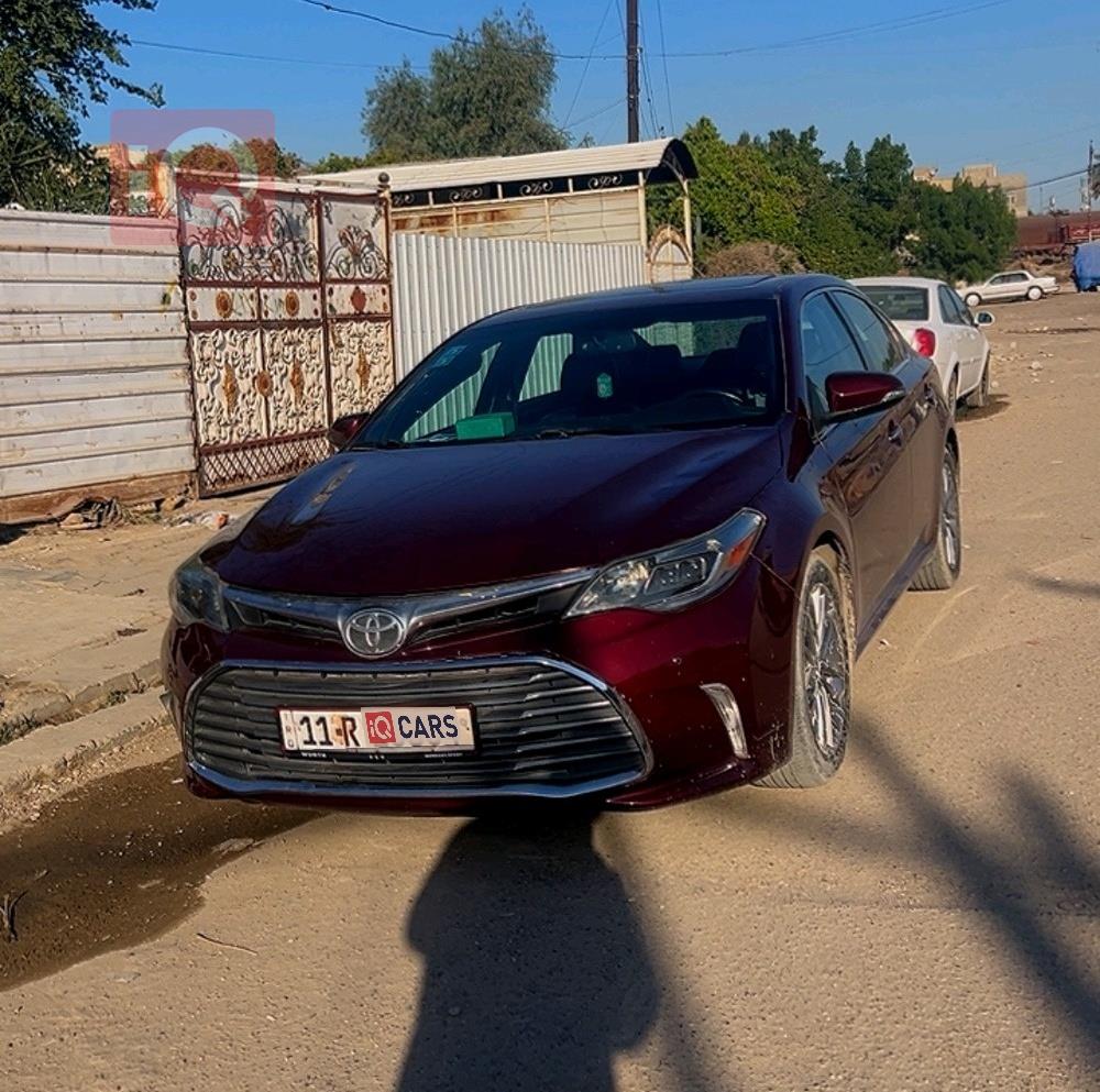 تويوتا أفالون